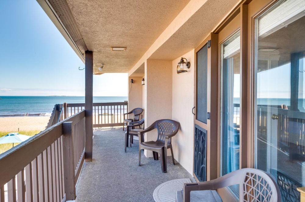 Beachfront 13 Condo on Old Orchard Beach